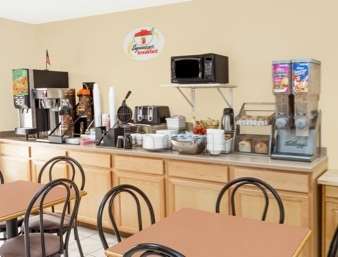 Hotel Super 8 By Wyndham Lincoln